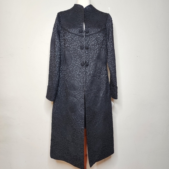 NWT Sue Wong Black Embroidered and Sequined Button Front Jacket Size 12 - Picture 1 of 17